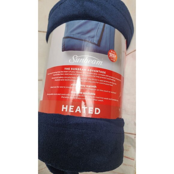 2023 Sunbeam Microplush Heated Throw - Rich & Cozy, Easy Push Button Control - Picture 2 of 12